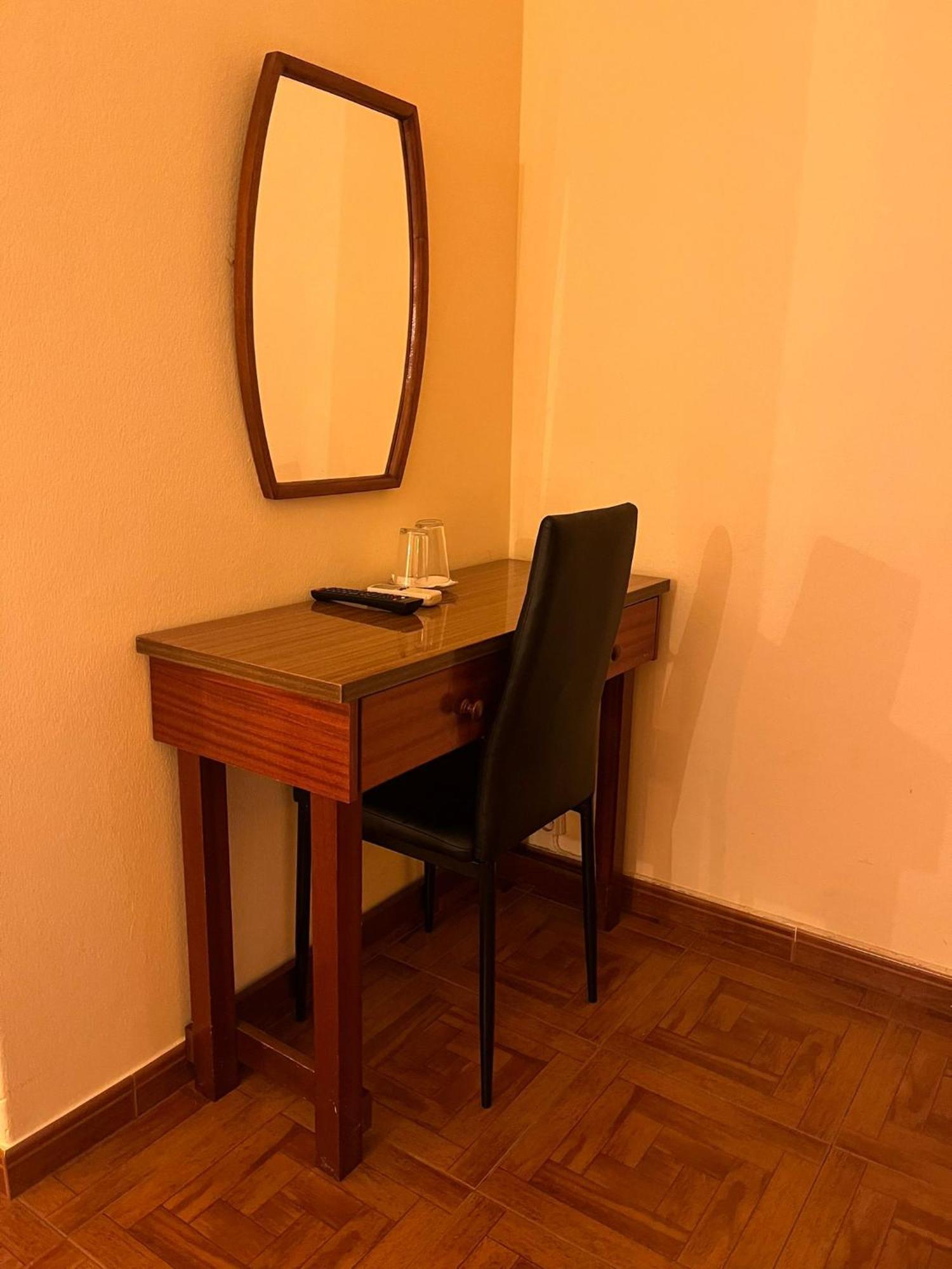 Bed and Breakfast Romeu Картейра Экстерьер фото